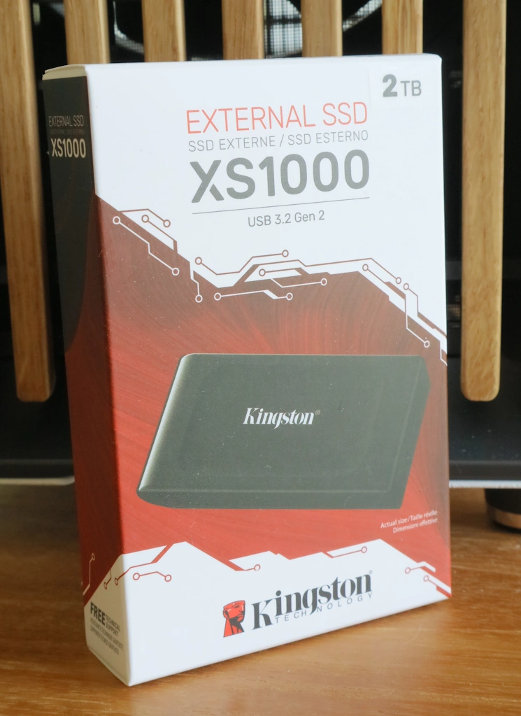 Kingston XS1000 box